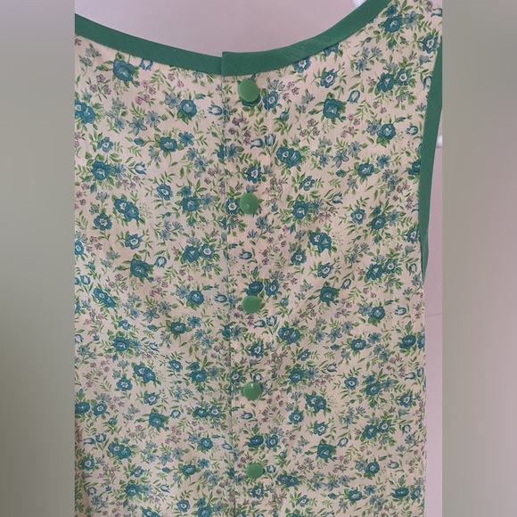 Beautiful floral summer dress - Picture 5 of 10